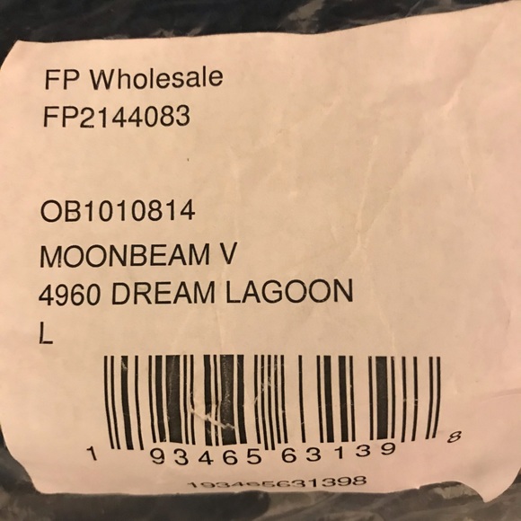 Free People Sweater Moonbeam V  In Dream Lagoon New With Tags - Picture 6 of 7